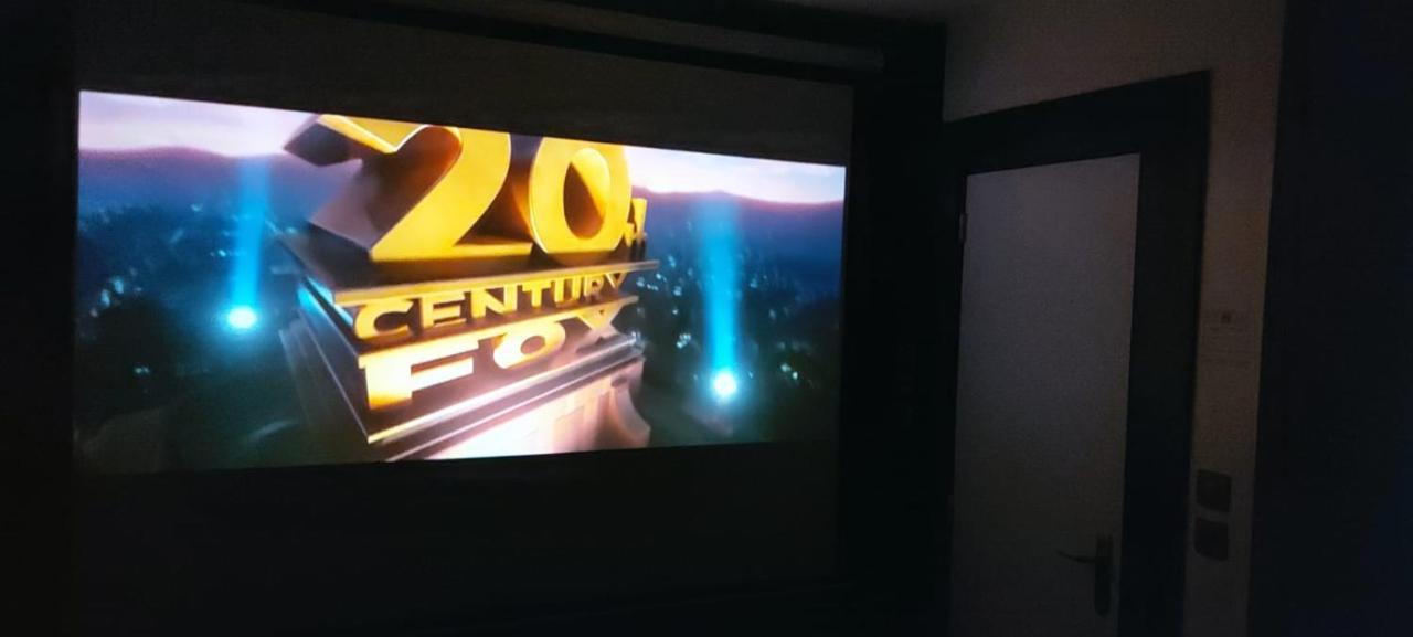 Appartement Cinéma vidéo-projecteur et garage Honfleur Exterior foto